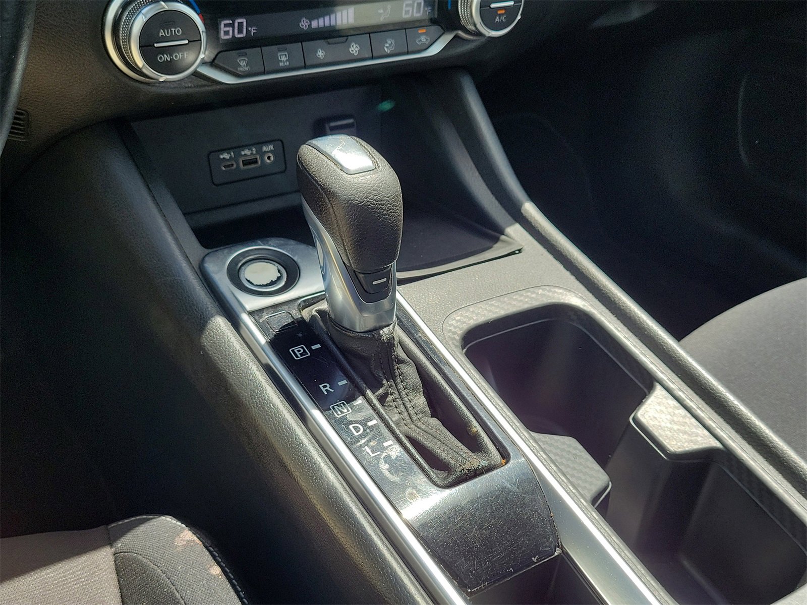 Used 2020 Nissan Sentra SV w/ Electronics Package image 22