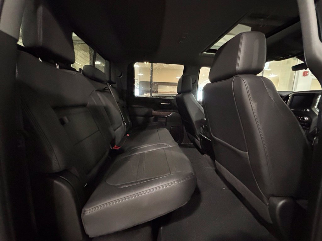 Used 2021 GMC Sierra 3500 Denali w/ Denali Ultimate Package AWD/4WD image 22
