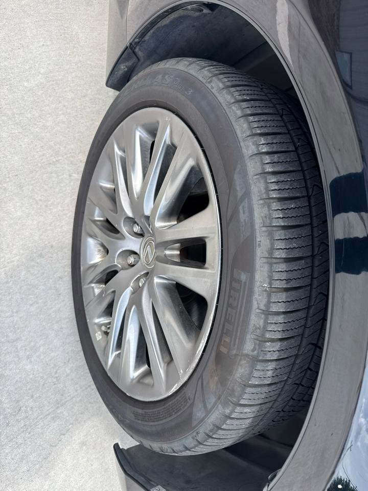 Used 2013 Lexus LS 460 L w/ Preferred Accessory Package RWD image 19