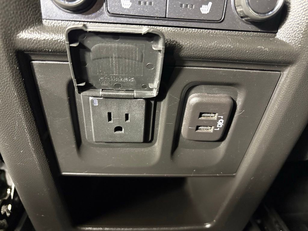 Used 2023 Chevrolet Traverse High Country w/ LPO, Floor Liner Package image 36