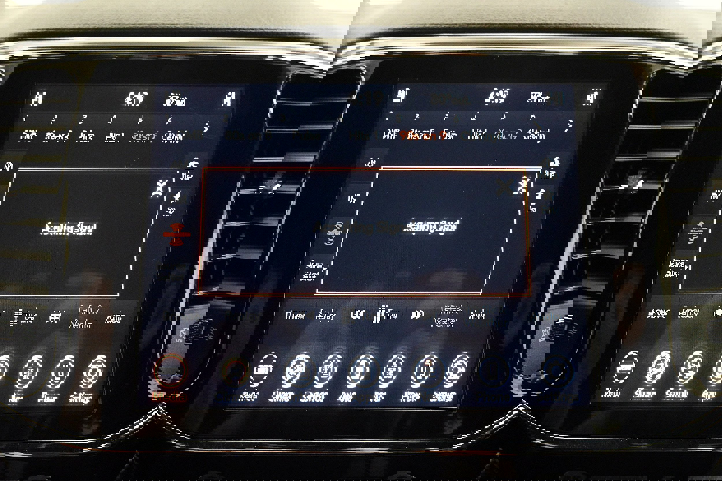 Used 2020 Jeep Grand Cherokee Limited w/ Premium Lighting Group image 11