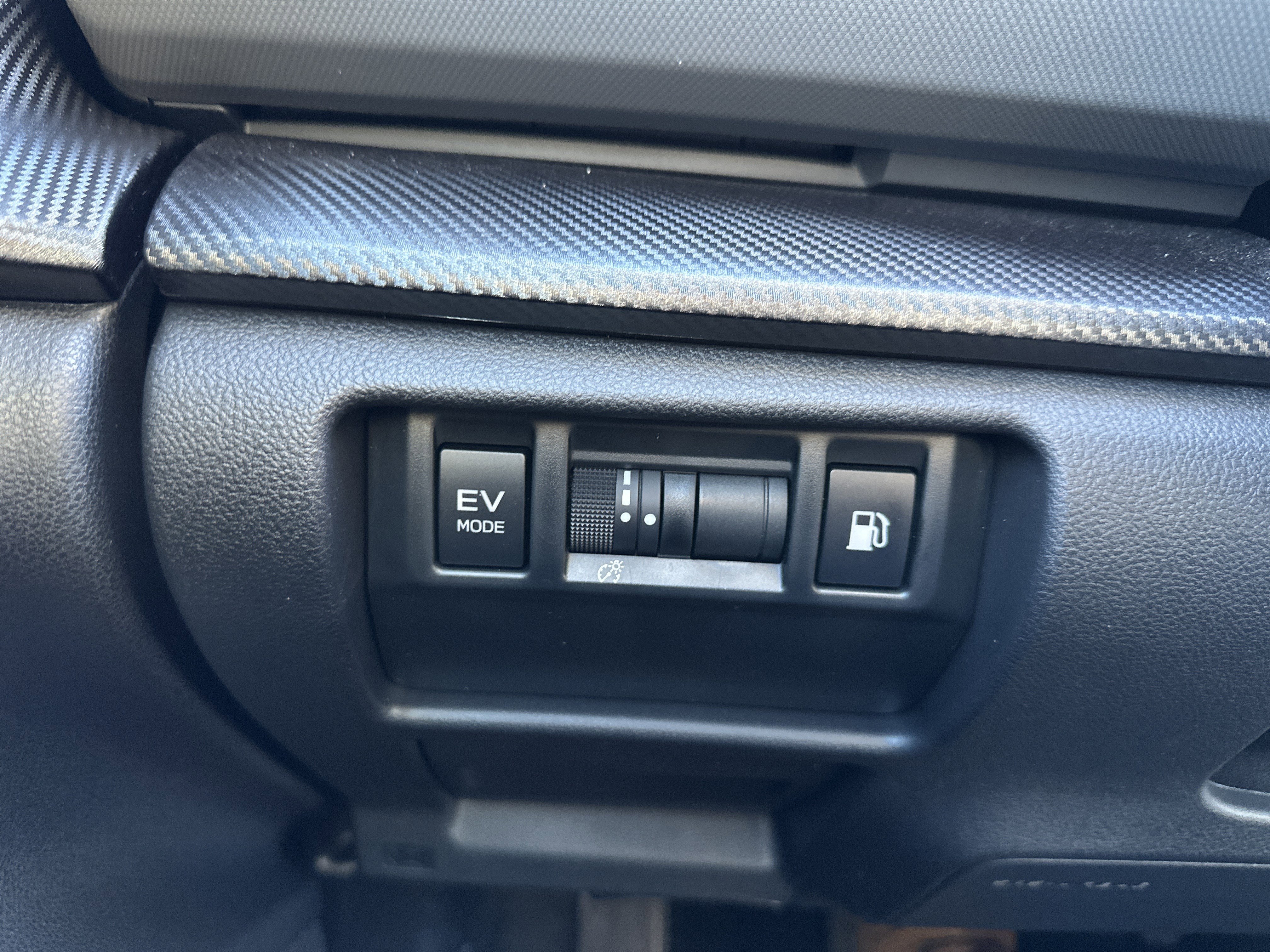 Certified 2026 Subaru Crosstrek 2.5i Limited w/ Crosstrek Mirror Package image 31