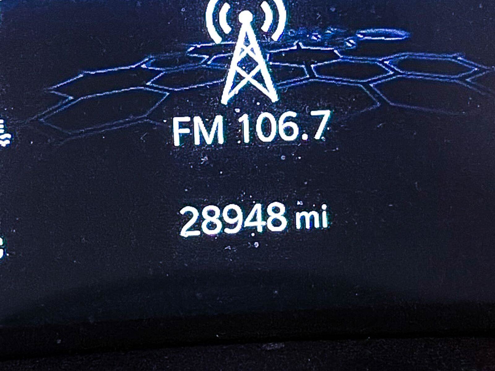 Used 2022 Jeep Compass Latitude w/ Sun and Sound Group AWD/4WD image 35