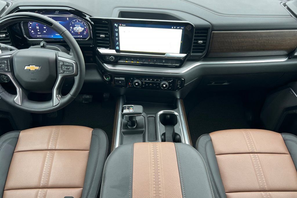New 2026 Chevrolet Silverado 1500 High Country w/ Technology Package image 9