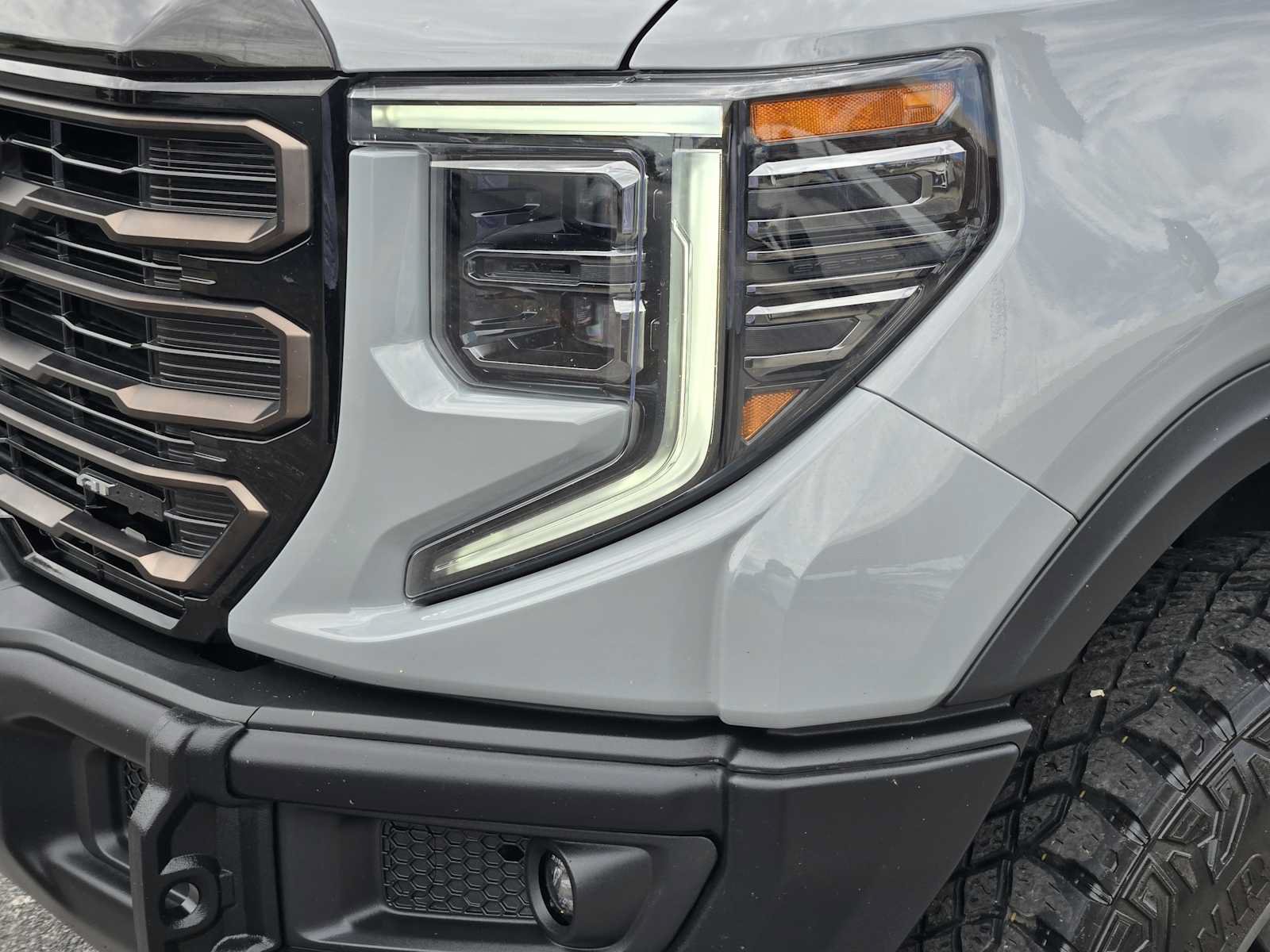 Certified 2024 GMC Sierra 1500 AT4X AWD/4WD image 9