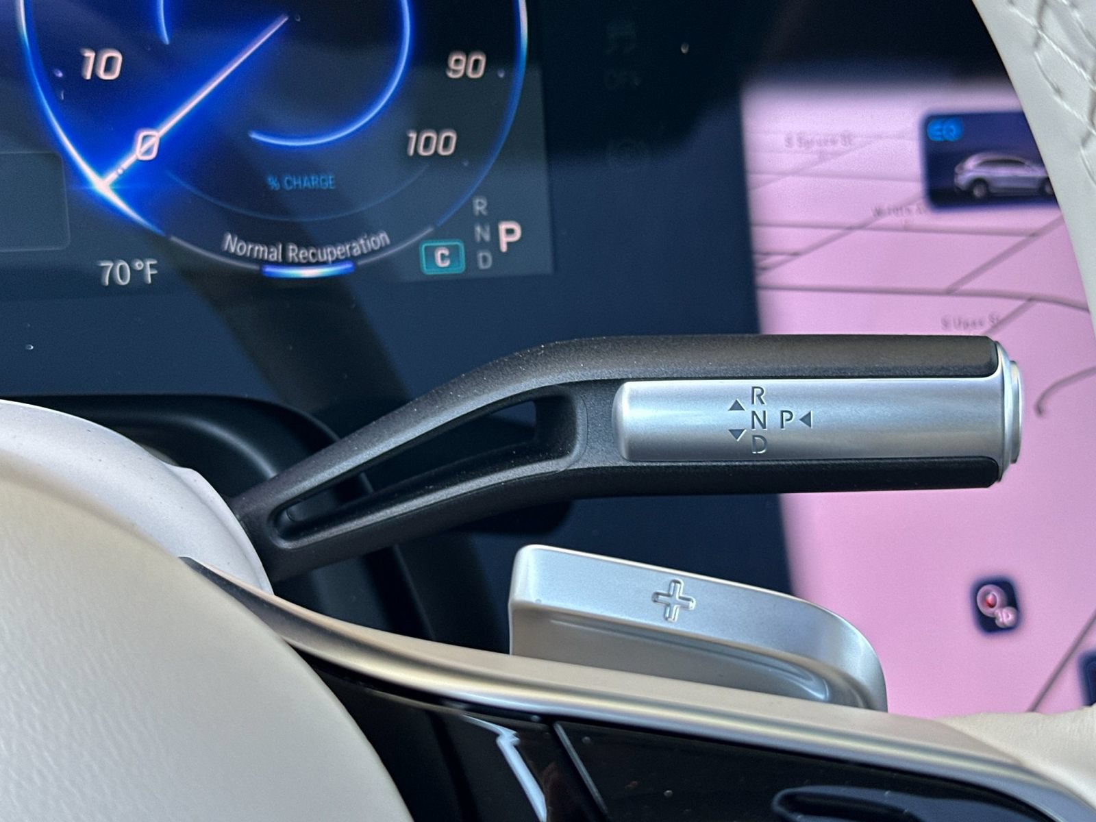 New 2026 Mercedes-Benz EQS 550 4MATIC SUV image 24