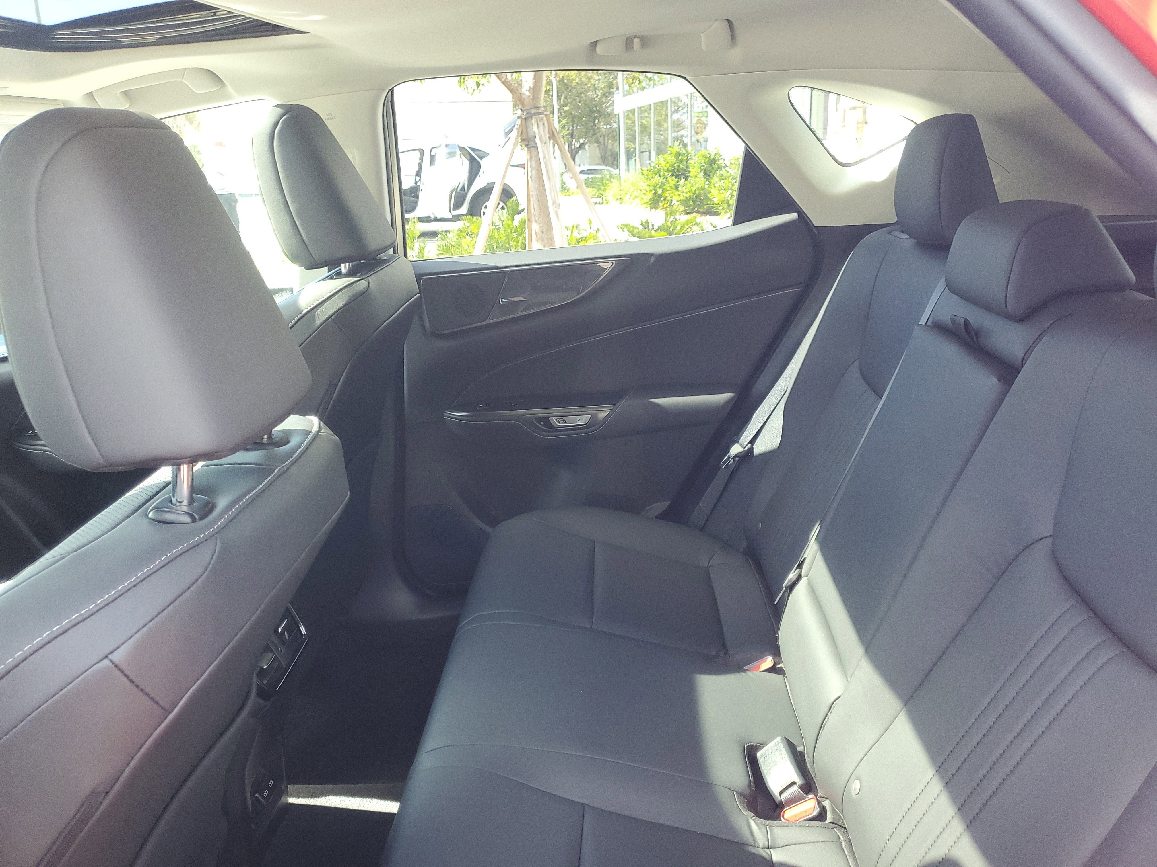 Used 2023 Lexus NX 350 AWD image 11