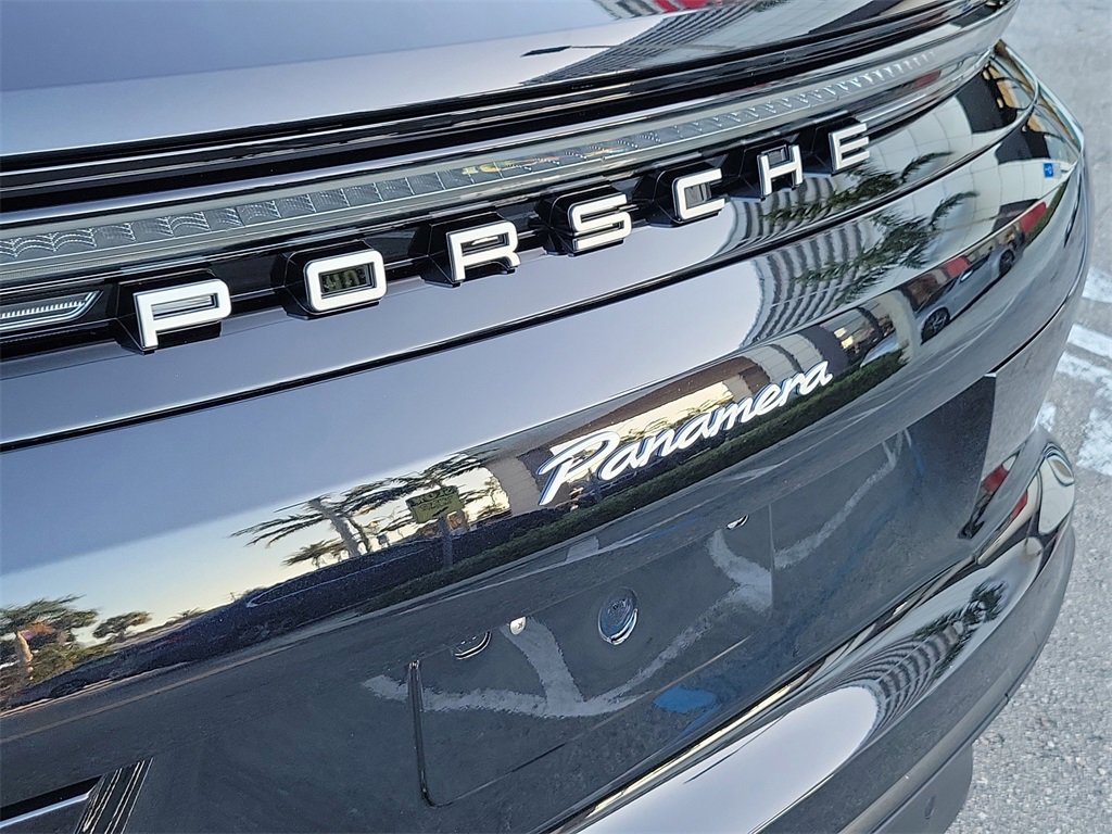 Used 2026 Porsche Panamera 4 image 7