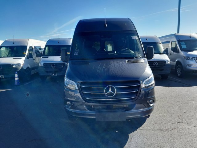 Used 2024 Mercedes-Benz Sprinter 3500 image 2