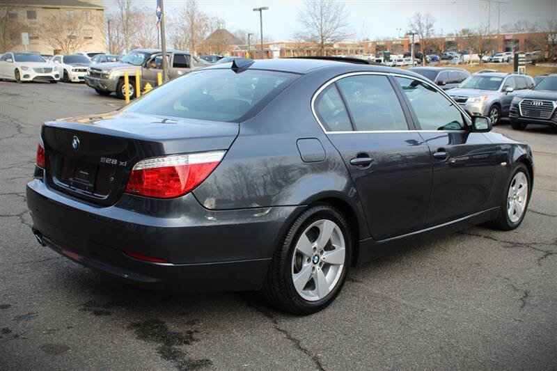 Used 2008 BMW 528xi Sedan image 5