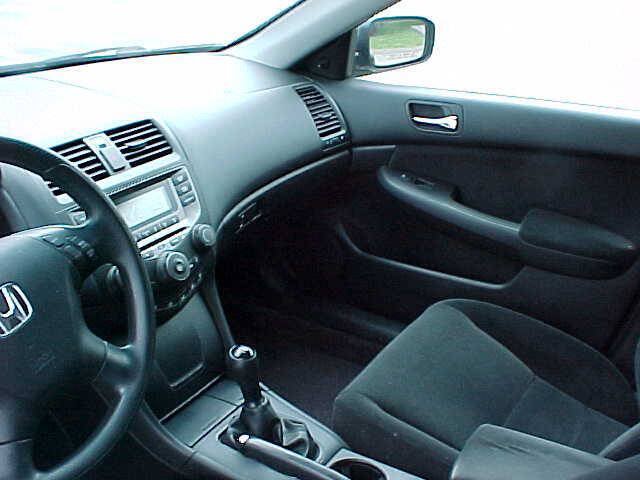 Used 2006 Honda Accord VP image 23