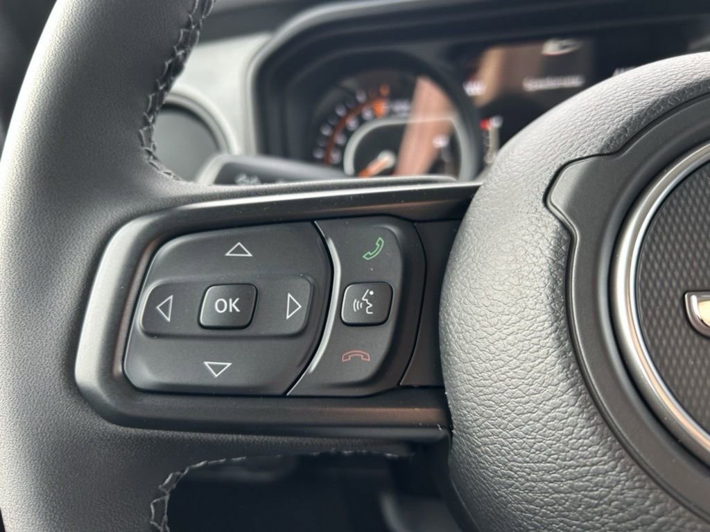 New 2026 Jeep Gladiator Sport AWD/4WD image 15