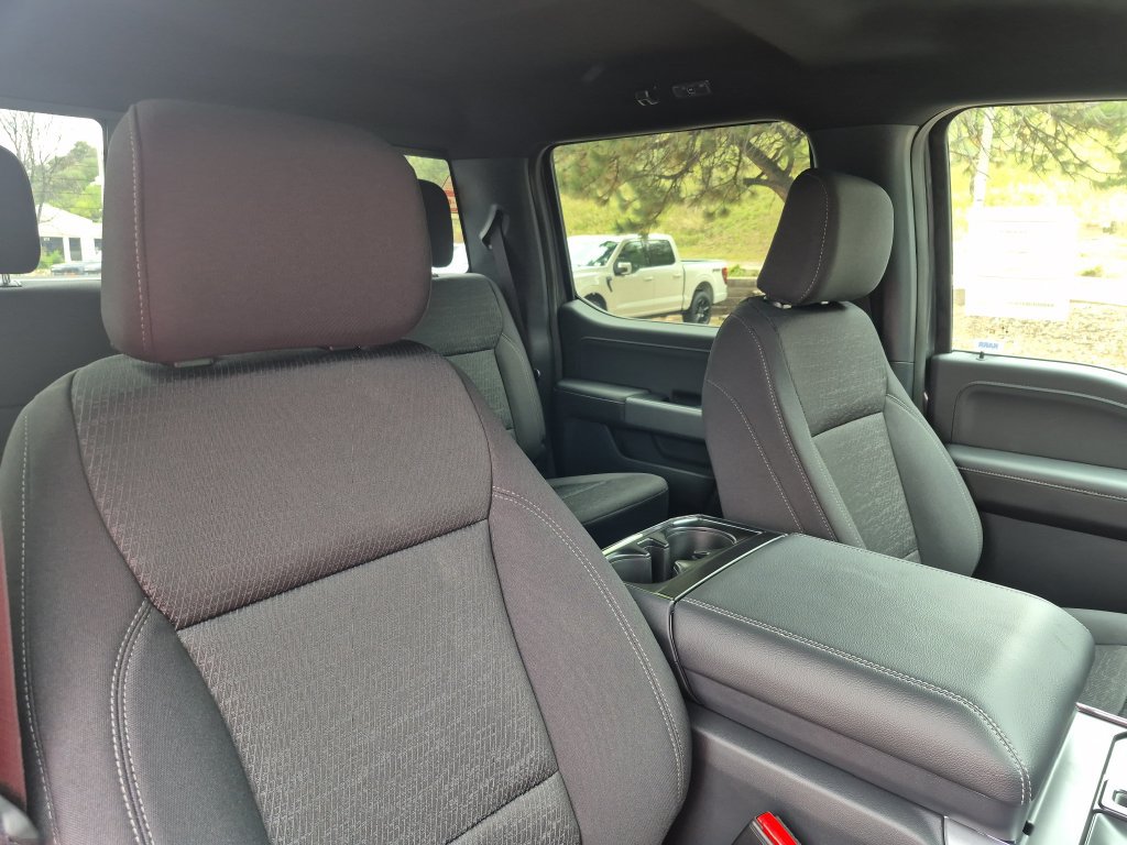 New 2026 Ford F150 XLT w/ Equipment Group 302A MID AWD/4WD image 28