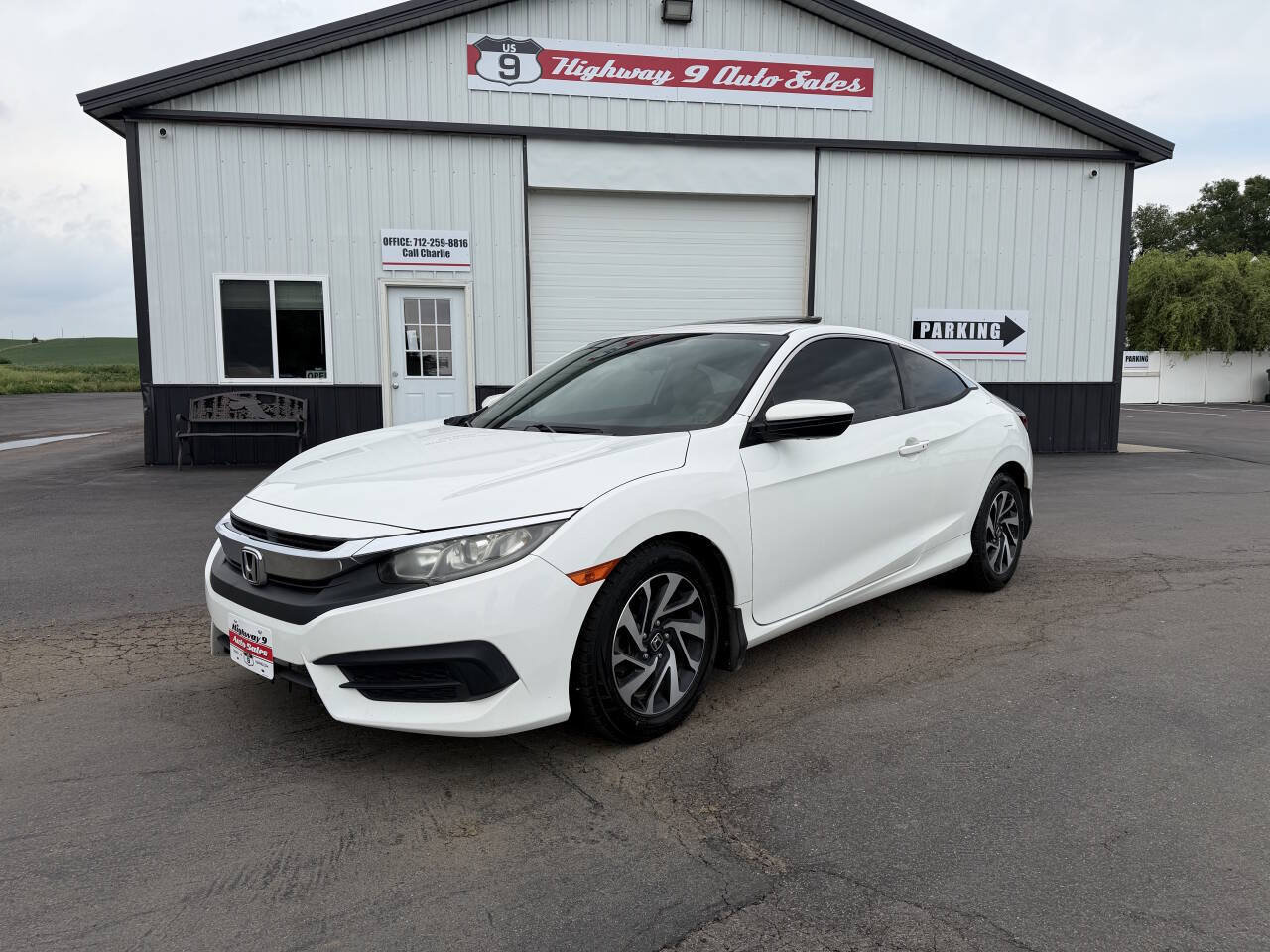 Used 2016 Honda Civic LX-P image 1