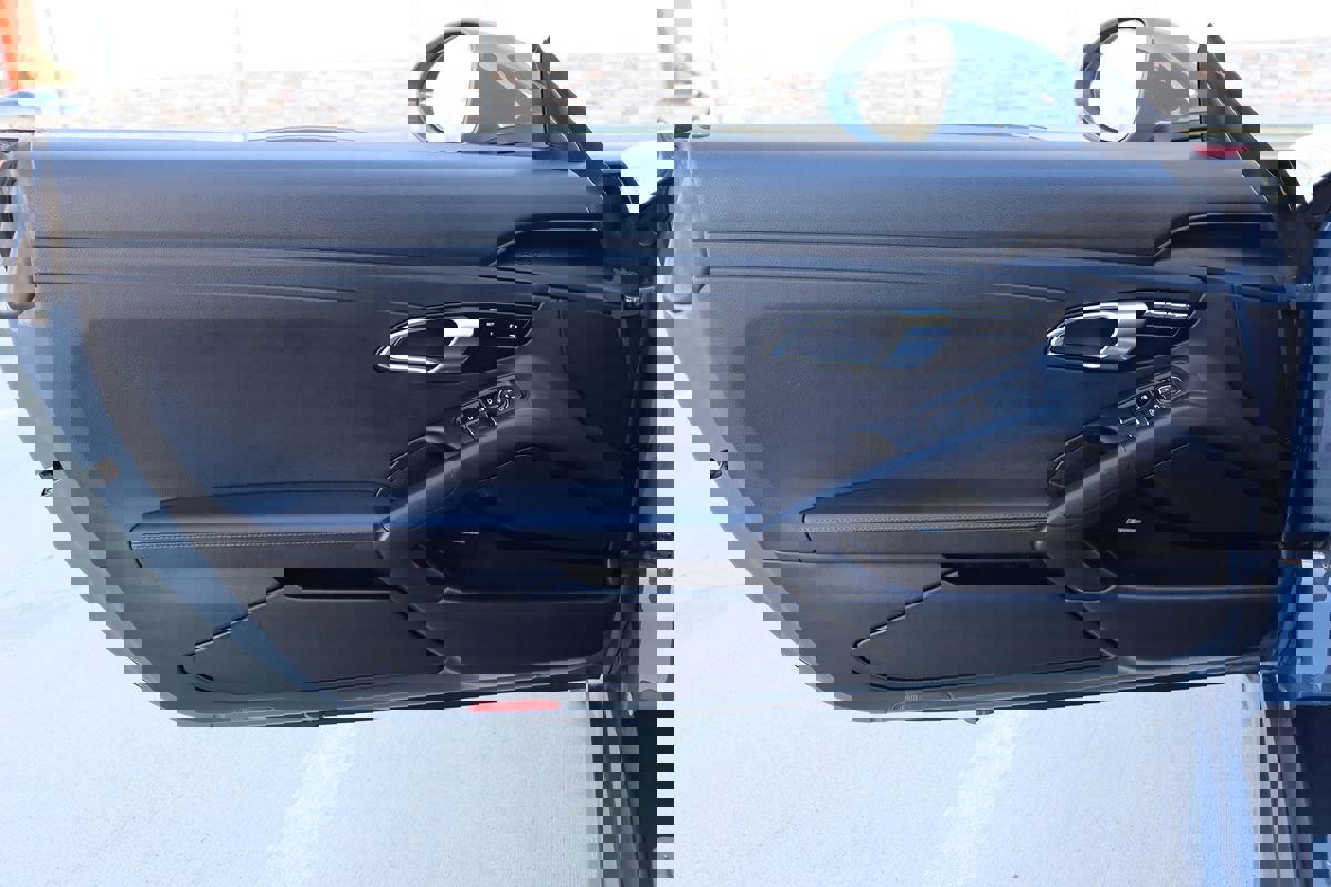 Used 2017 Porsche 718 Boxster S image 39