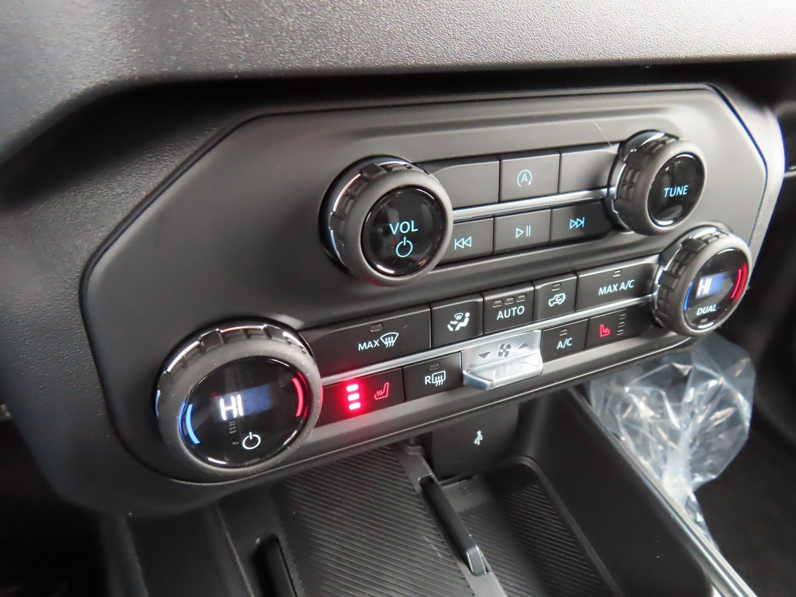 New 2025 Ford Bronco Big Bend image 13