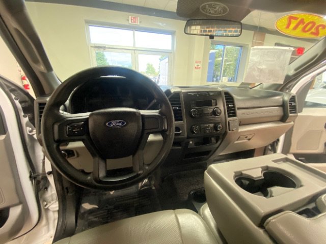 Used 2017 Ford F250 XL RWD image 12