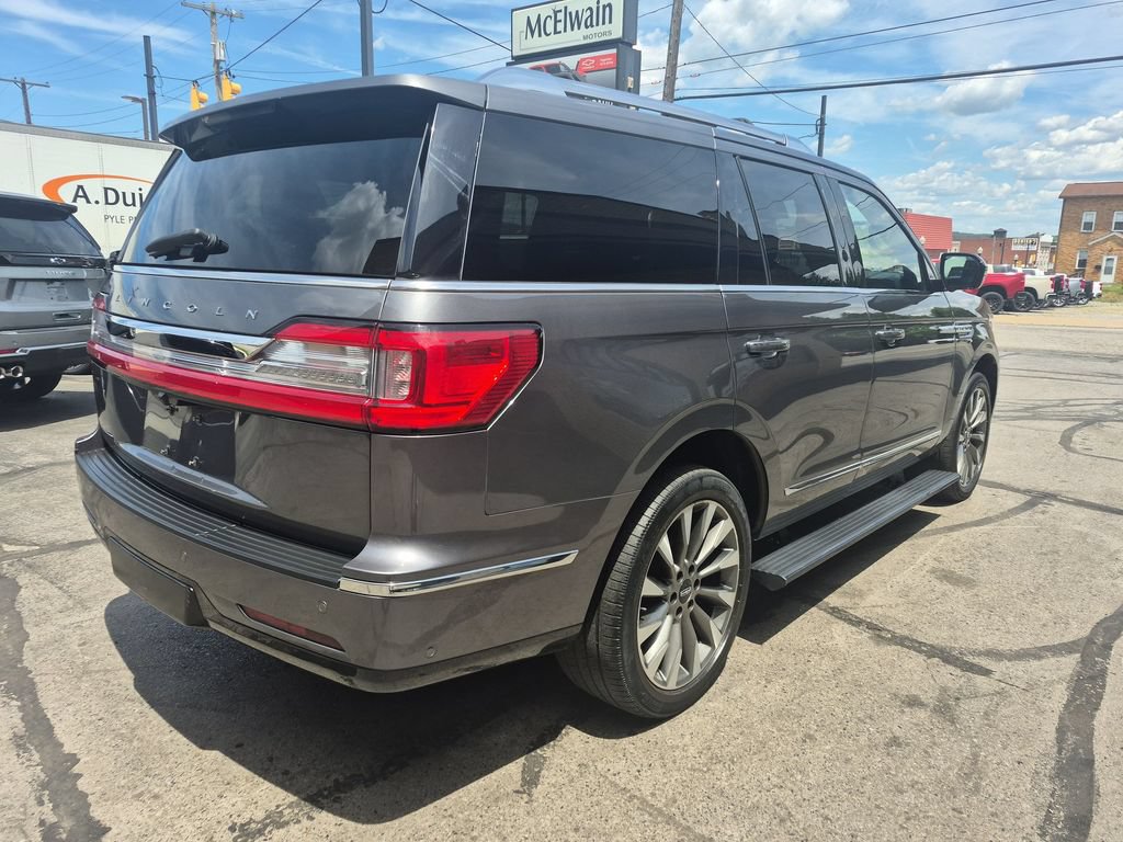Used 2021 Lincoln Navigator Reserve AWD/4WD image 15