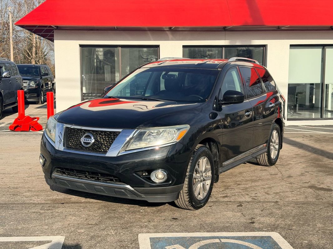 Used 2014 Nissan Pathfinder SL w/ Trailer Tow Package AWD/4WD image 10