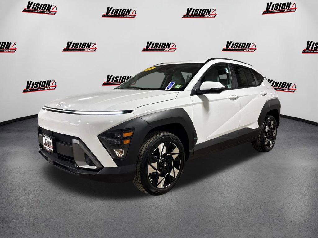 Used 2024 Hyundai Kona SEL image 1