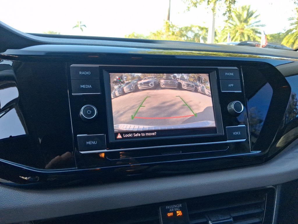 Certified 2024 Volkswagen Taos S FWD image 26