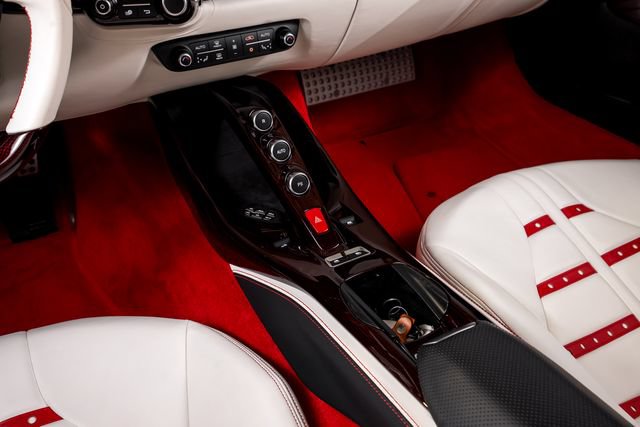 Used 2021 Ferrari 812 GTS RWD image 30
