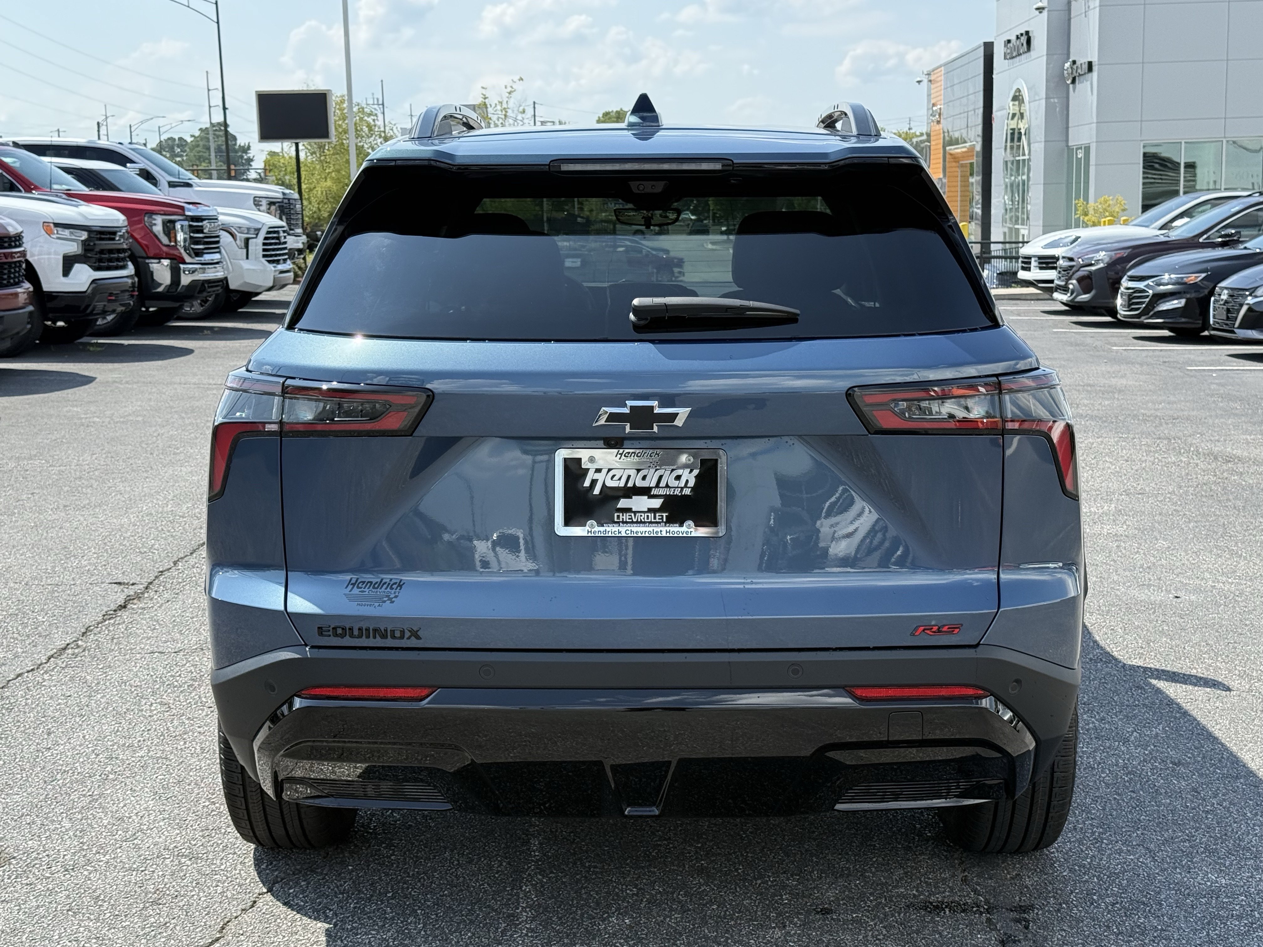 New 2027 Chevrolet Equinox RS w/ Safety and Technology Package FWD image 9