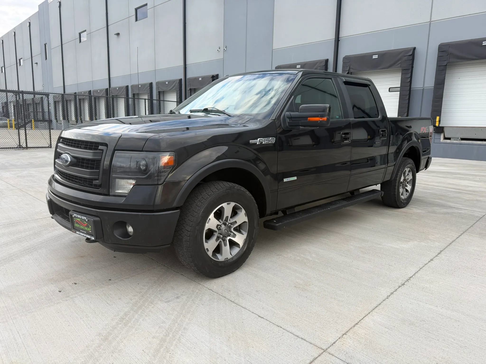 Used 2014 Ford F150 FX4 w/ Equipment Group 402A Luxury image 2