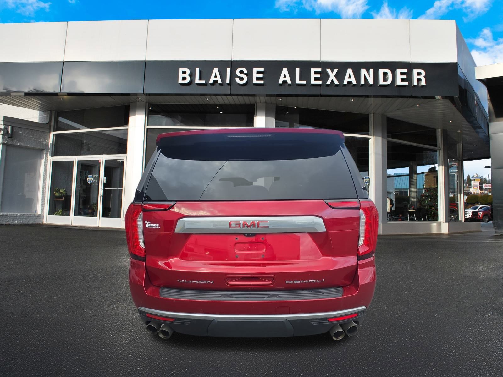 Used 2021 GMC Yukon Denali w/ Denali Ultimate Package image 6