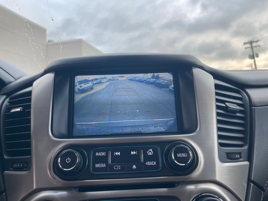 Used 2018 GMC Yukon Denali w/ Open Road Package AWD/4WD image 13