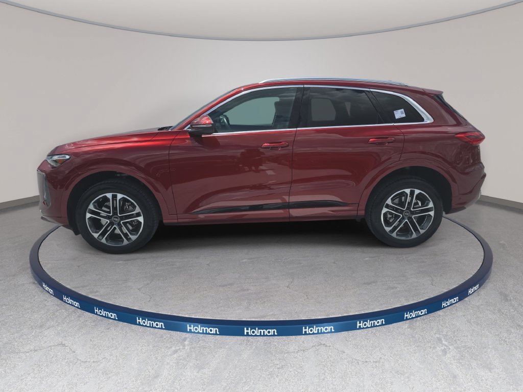 Certified 2025 Audi Q5 Premium w/ Convenience Package AWD/4WD image 8