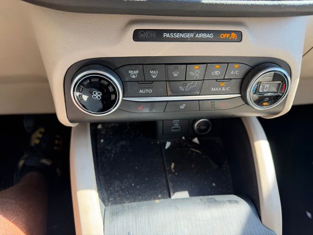 Used 2020 Ford Escape SEL FWD image 9
