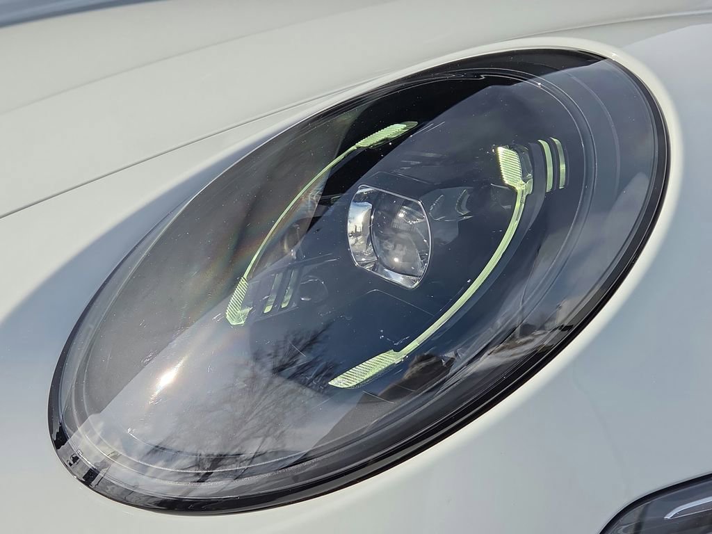 Certified 2025 Porsche 911 Carrera 4 GTS image 23
