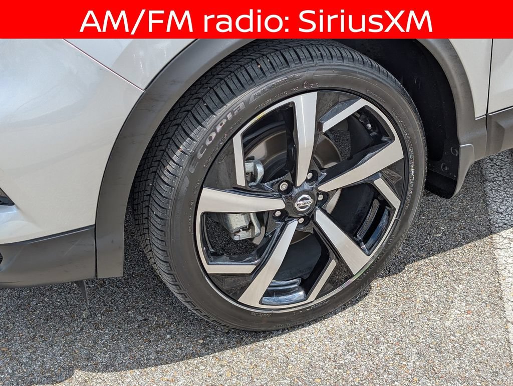 Used 2022 Nissan Rogue Sport SL AWD/4WD image 11