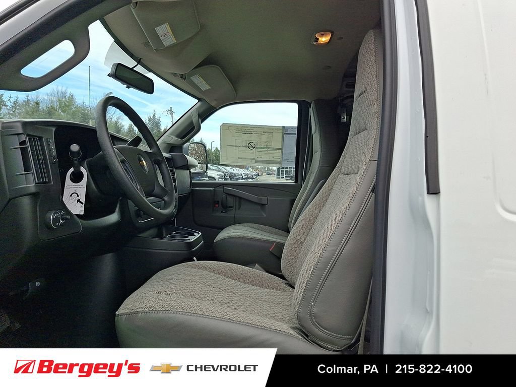 New 2025 Chevrolet Express 2500 w/ Driver Convenience Package RWD image 10