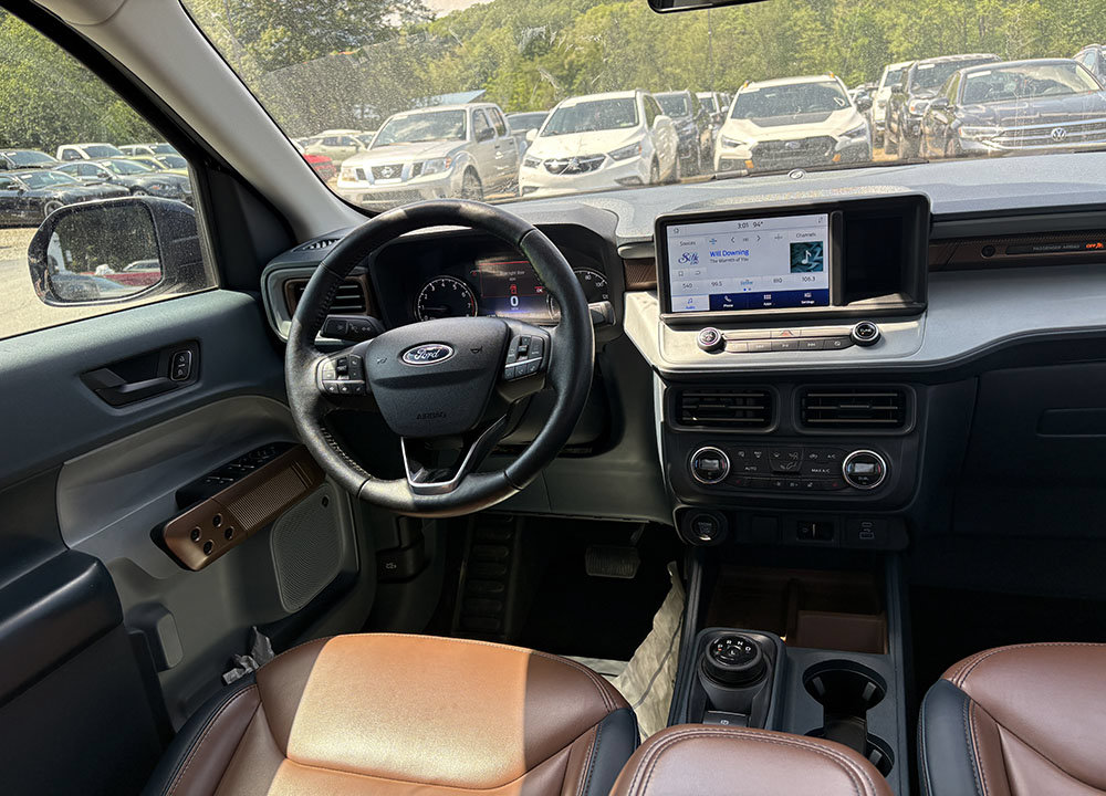 Used 2022 Ford Maverick Lariat w/ Lariat Luxury Package AWD/4WD image 5