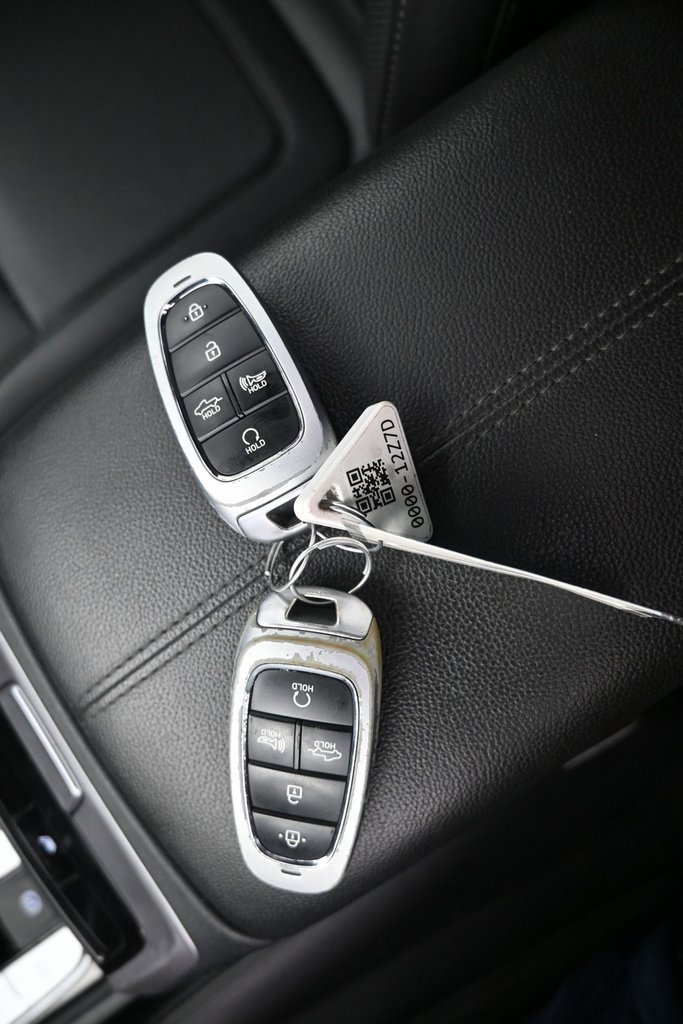 Used 2024 Hyundai Santa Cruz XRT image 17