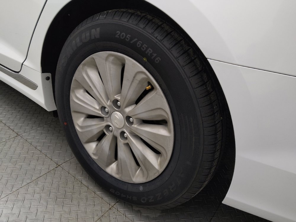 Used 2016 Hyundai Sonata SE image 31