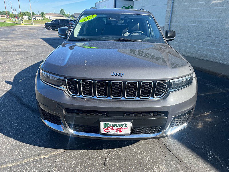 Used 2021 Jeep Grand Cherokee L Limited w/ Trailer Tow Group (B) AWD/4WD image 3