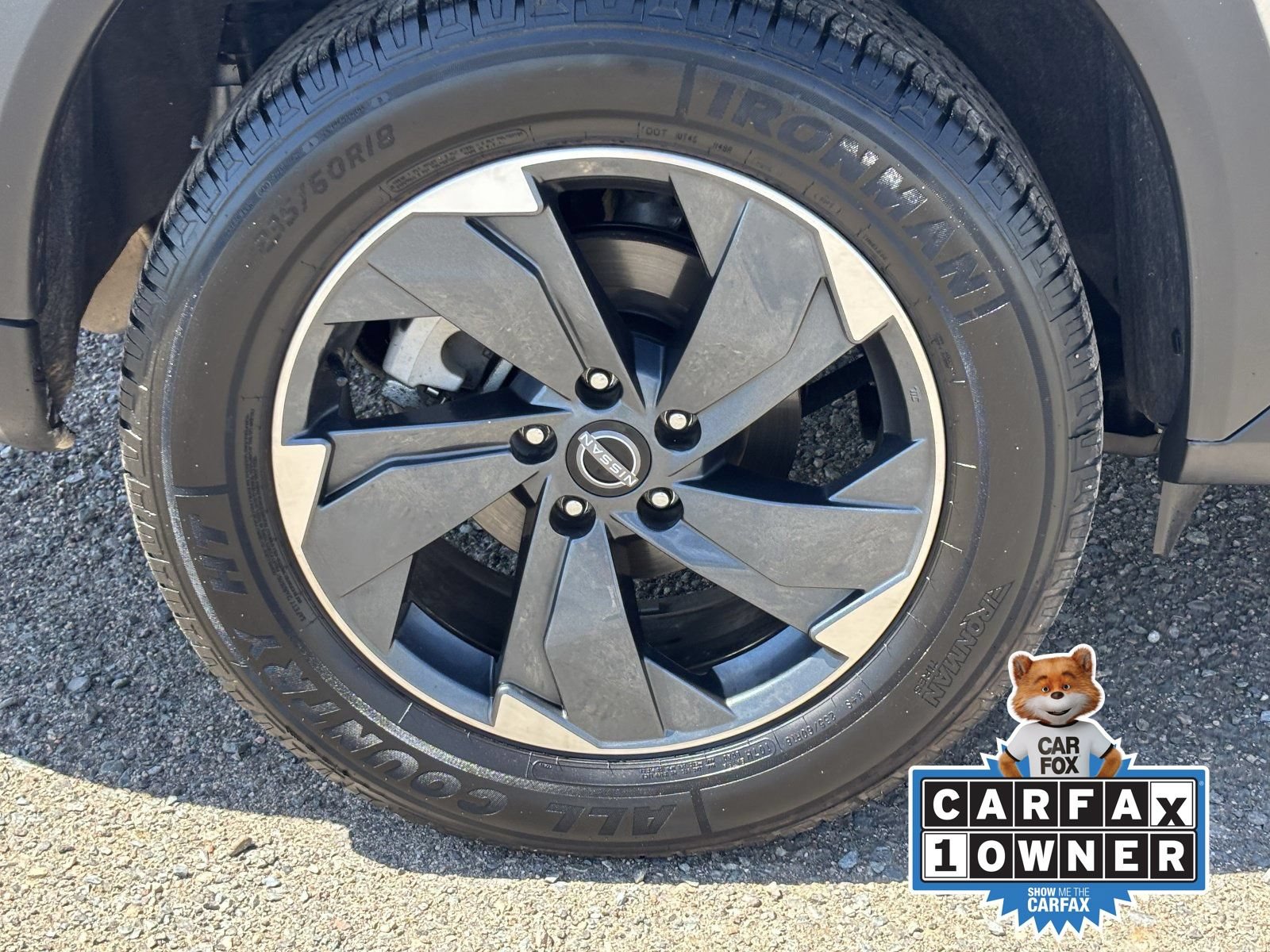 Used 2025 Nissan Rogue SV AWD/4WD image 10