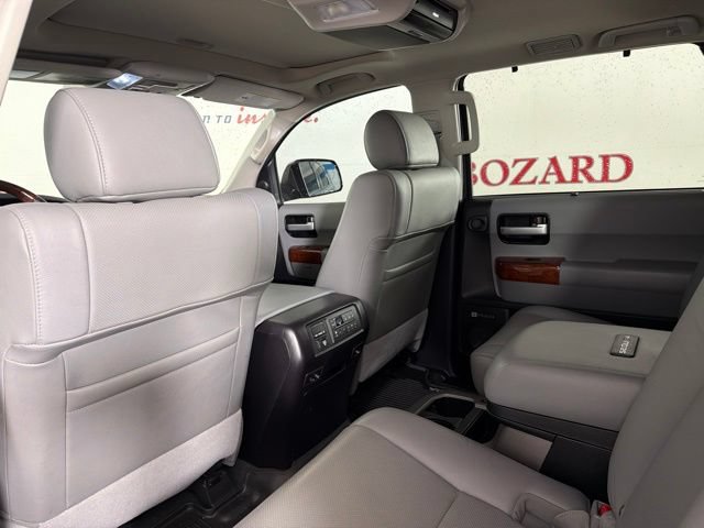 Used 2022 Toyota Sequoia Platinum AWD/4WD image 13