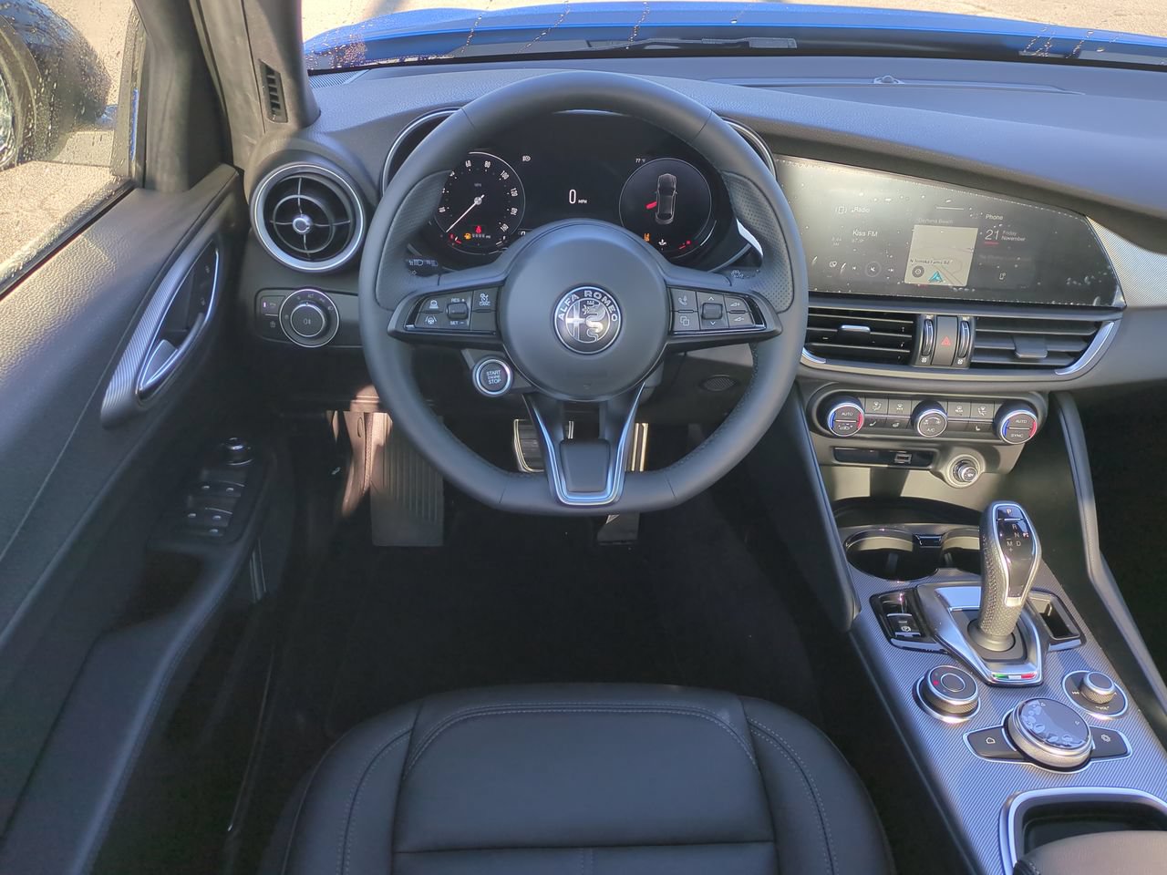 New 2025 Alfa Romeo Giulia w/ Driving Assist Package RWD image 14