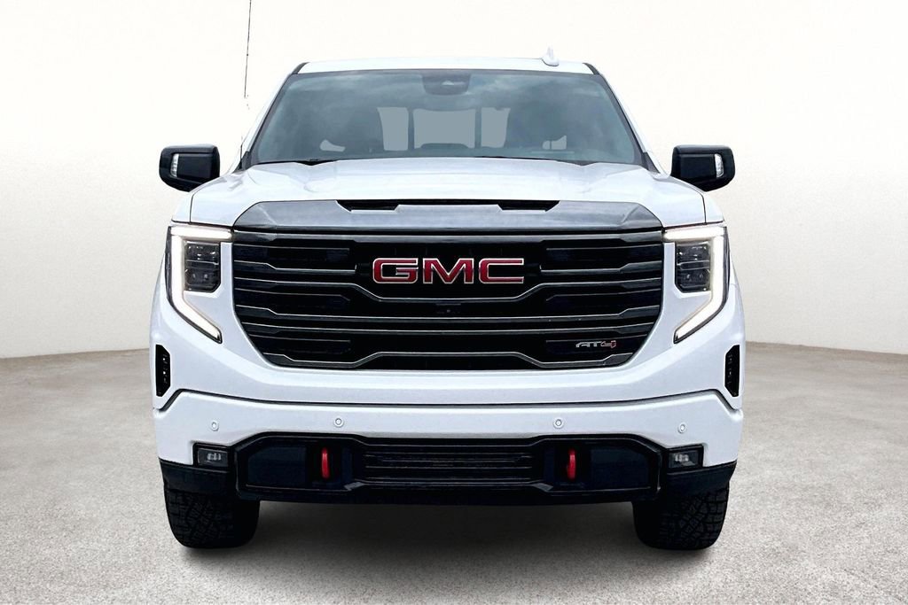Used 2023 GMC Sierra 1500 AT4 w/ Technology Package image 5