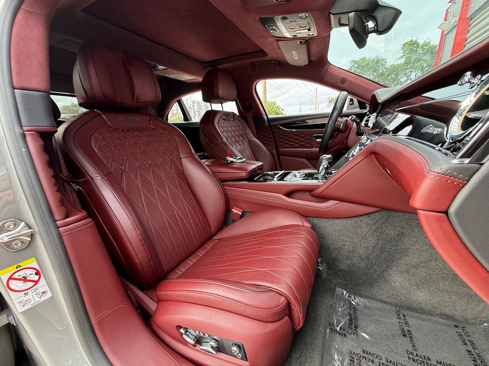 Used 2023 Bentley Flying Spur Azure AWD/4WD image 30