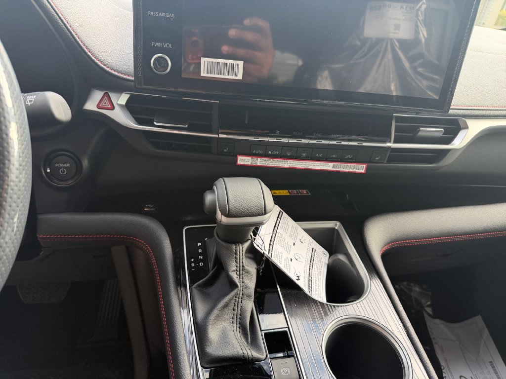 New 2026 Toyota Sienna XSE AWD/4WD image 11