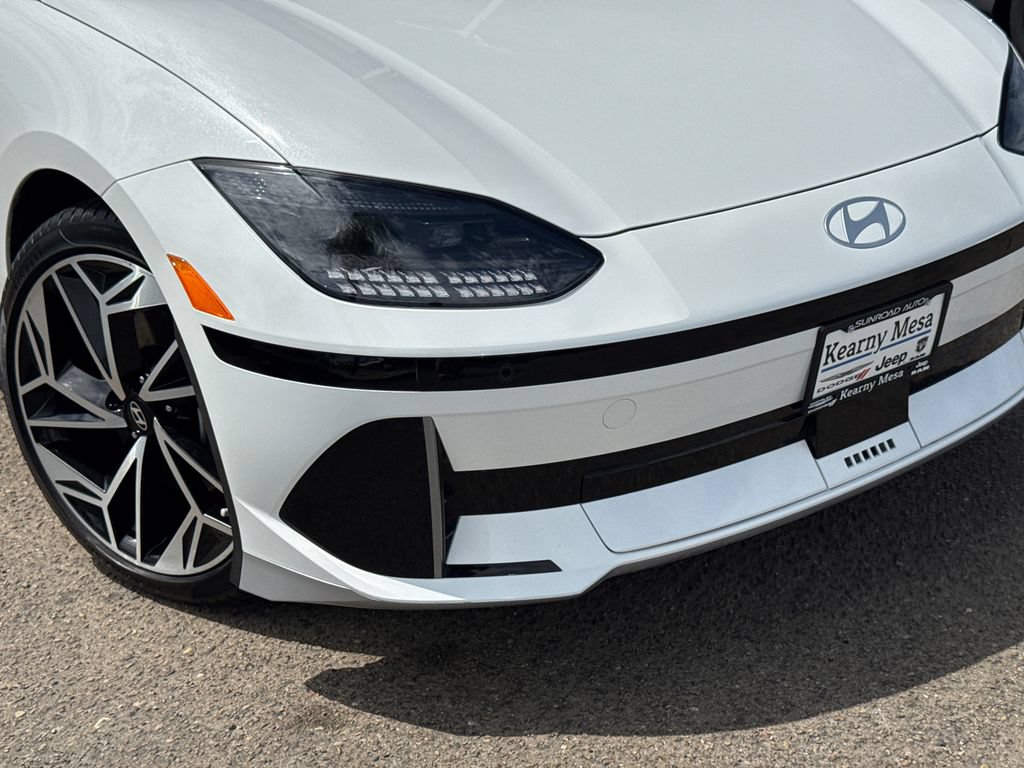 Used 2023 Hyundai Ioniq 6 SEL RWD image 6