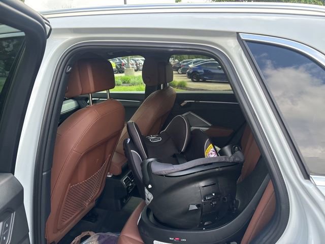 Used 2022 Audi Q3 2.0T Premium Plus w/ Premium Plus Package AWD/4WD image 12