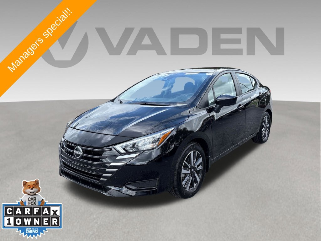 Used 2025 Nissan Versa SV w/ Trunk Package