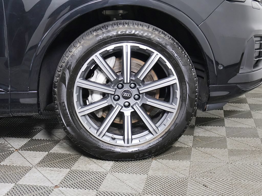 Used 2023 Audi Q7 2.0T Premium Plus w/ Premium Plus Package AWD/4WD image 26