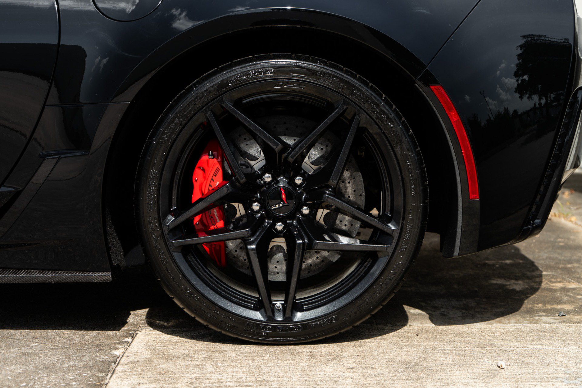 Used 2019 Chevrolet Corvette ZR1 RWD image 48